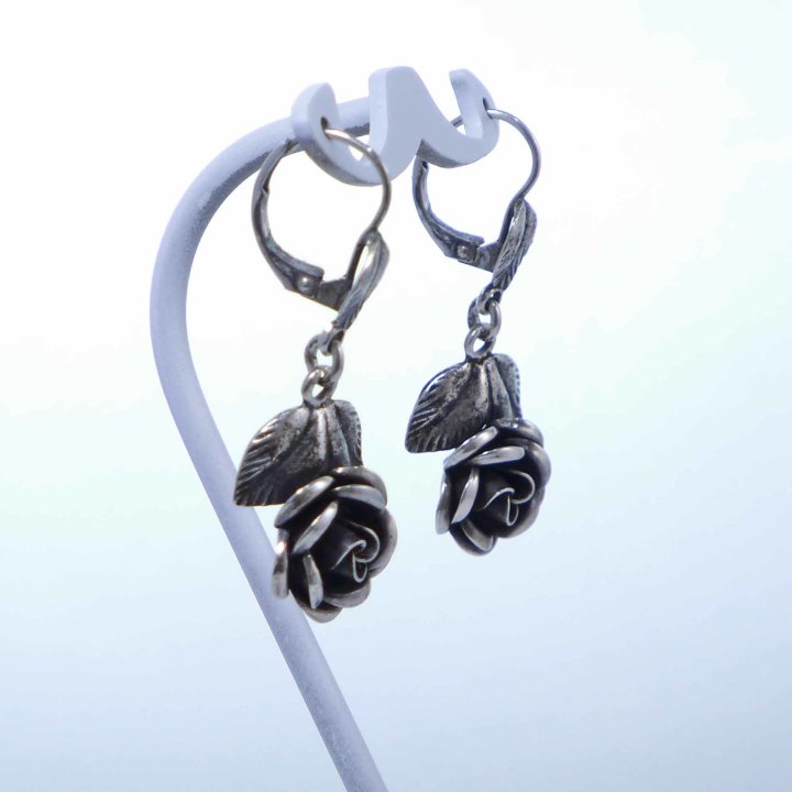 Silver earrings with roses from the 1950s