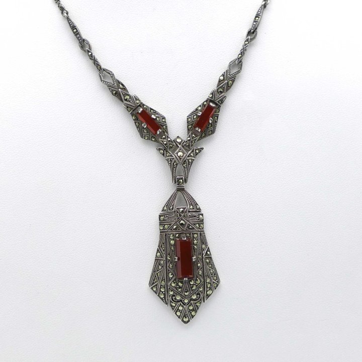Art Deco necklace with carnelian and marcasites