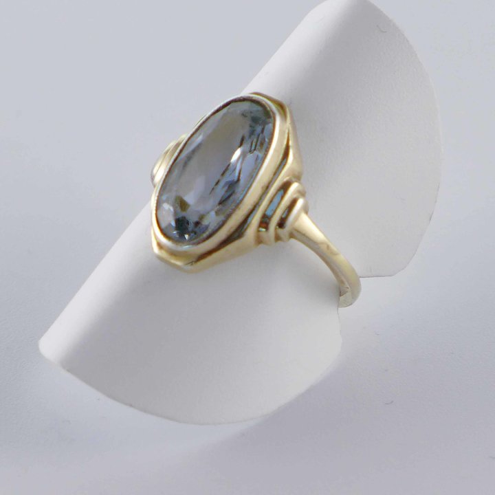 Gold plated Art Deco ring with aquamarine stone