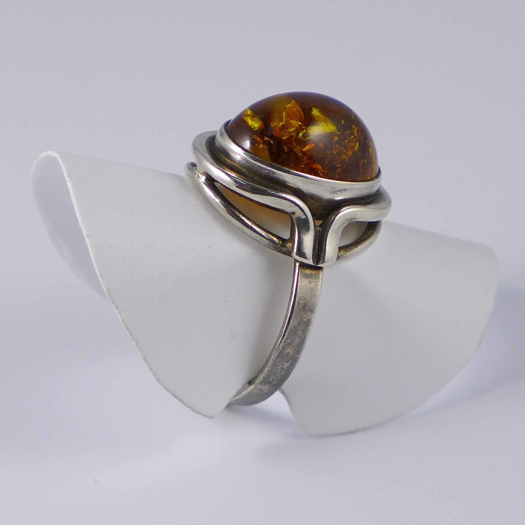 Fischland - Ring with dark amber cabochon