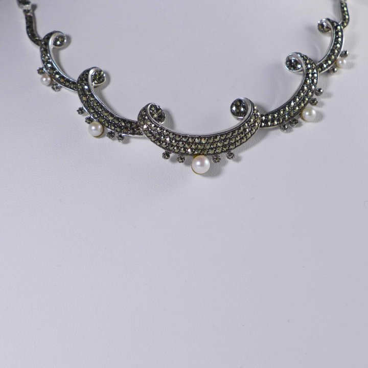 L. Heidelberger GmbH - Necklace with marcasite and pearls