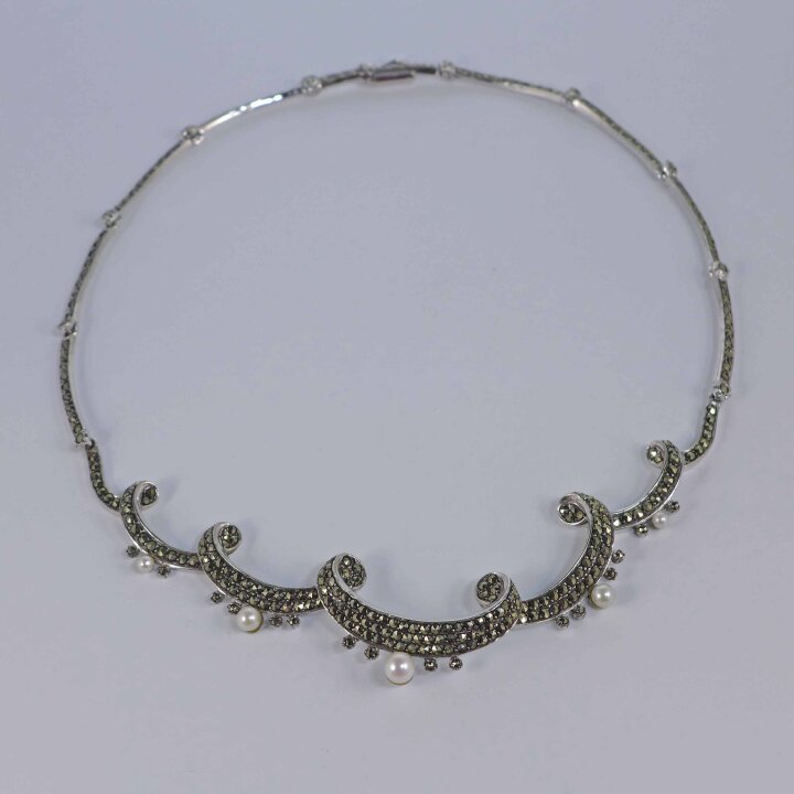L. Heidelberger GmbH - Necklace with marcasite and pearls