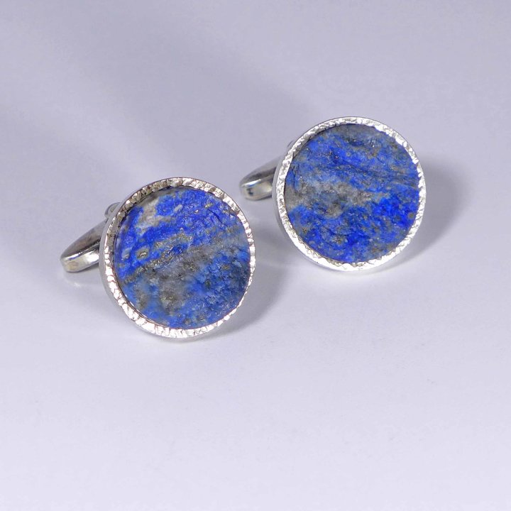 Cufflinks with natural lapis lazuli