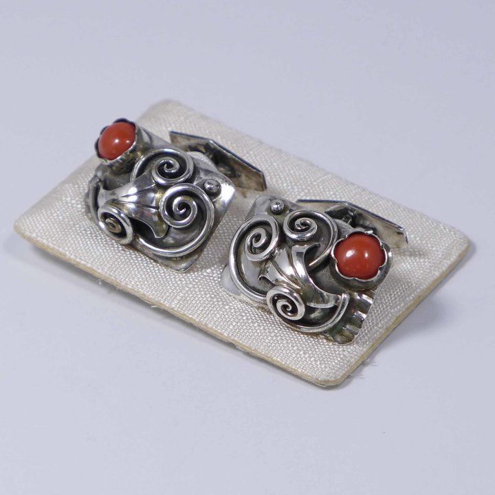 Handmade cufflinks with coral