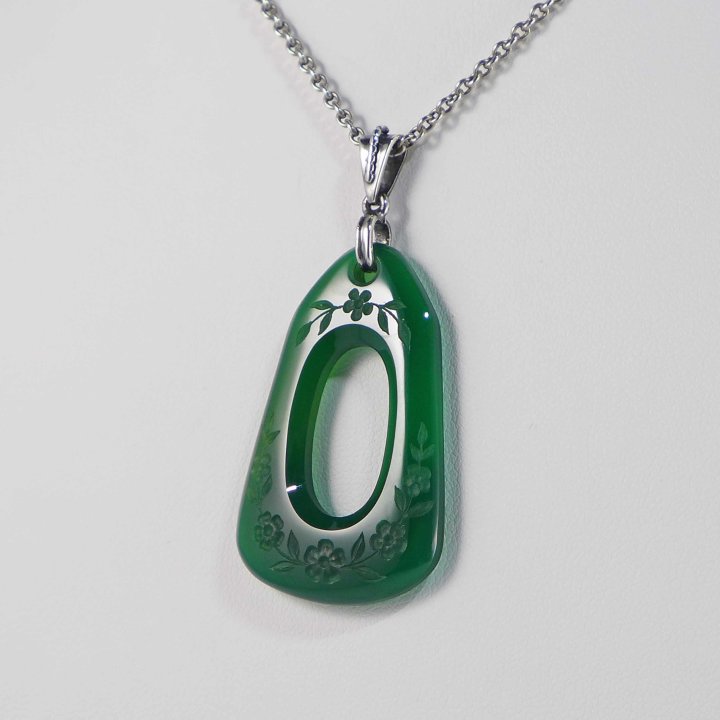 Green agate engraved pendant