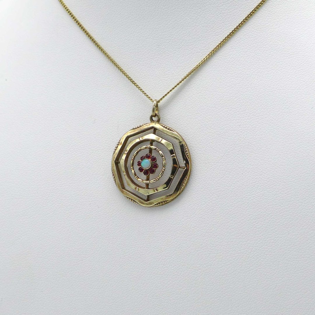Round Art Nouveau pendant with Opal