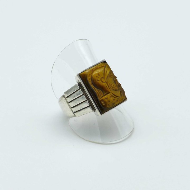 Silver ring with knight head in tigers eye