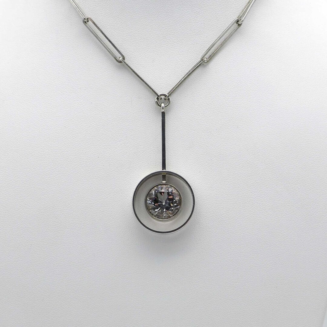 N.E. From - Long silver necklace with rock crystal