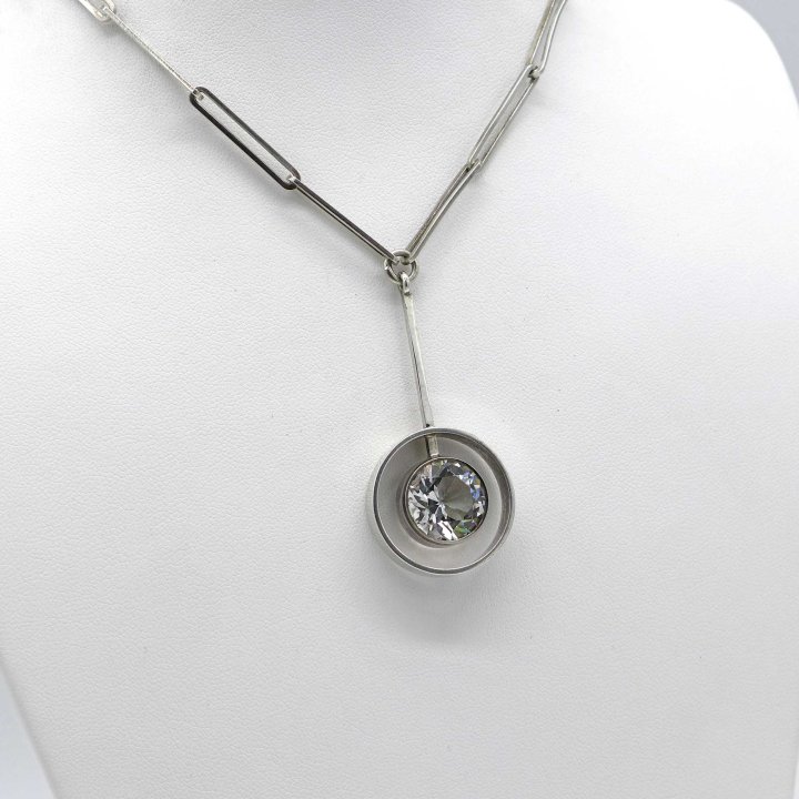 N.E. From - Long silver necklace with rock crystal