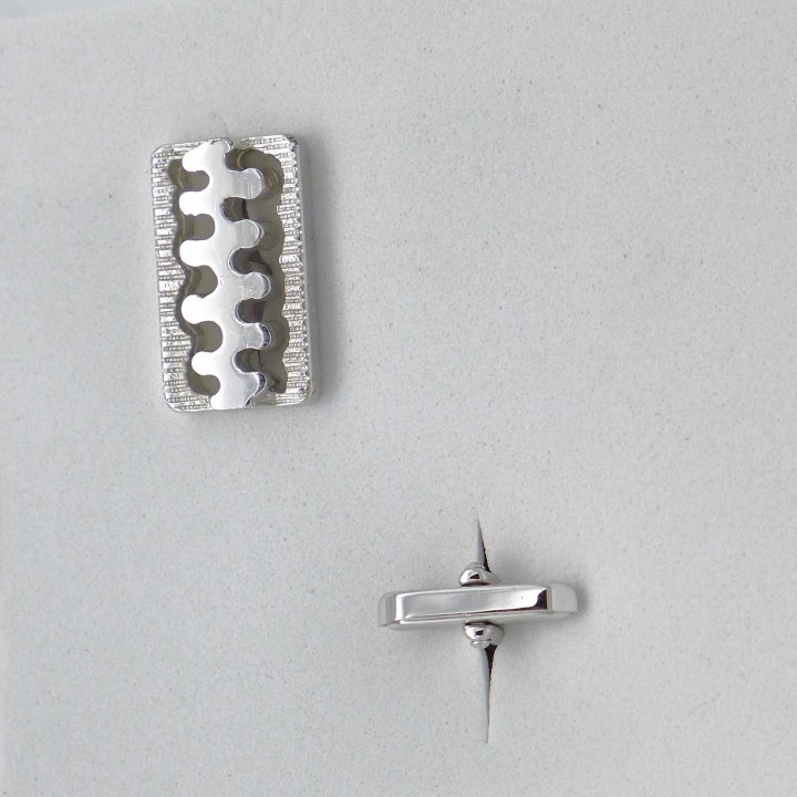 H. Scholl - Cufflinks in silver with wave pattern