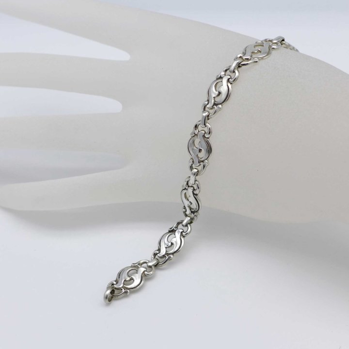 Silver bracelet with Rocailles