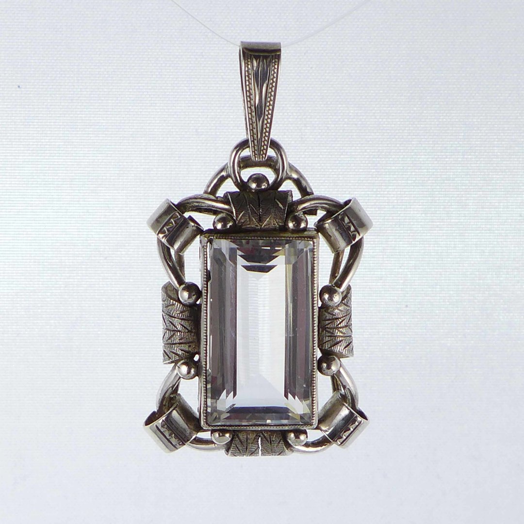 Art Deco pendant with large rock crystal