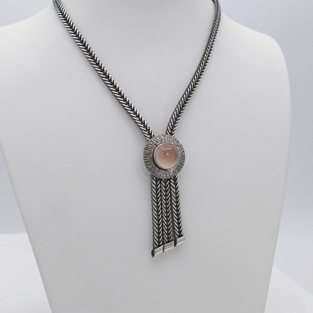 Gustav Hauber - Silver necklace with rose quartz
