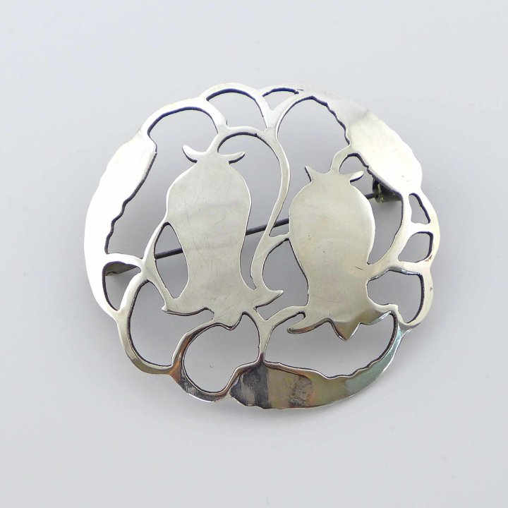 Silver brooch with bell flowers from the Art Déco period