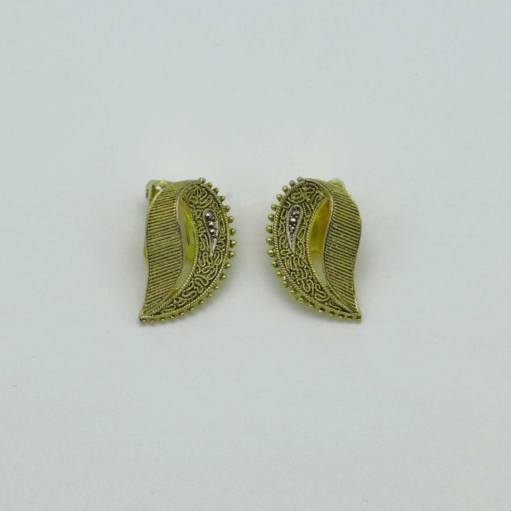 Theodor Fahrner - Gold plated earclips with marcasite