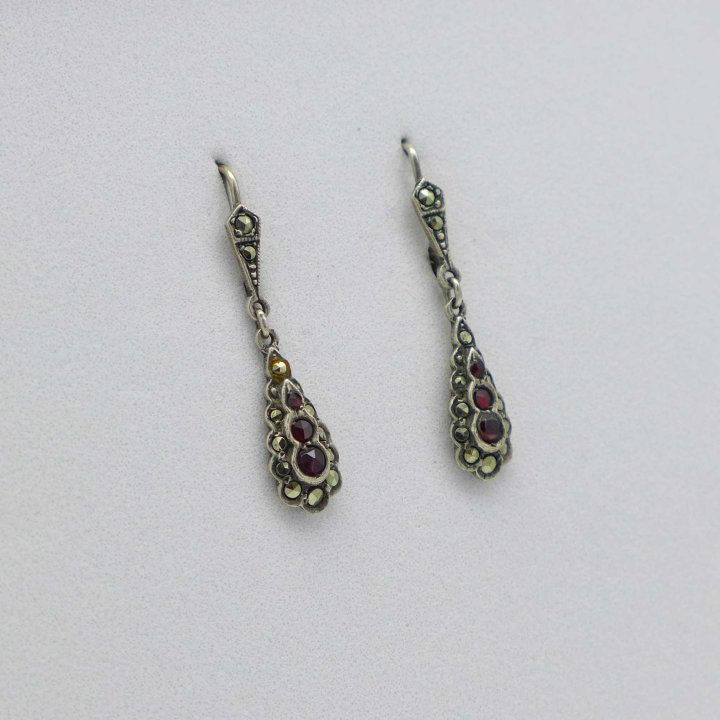 Earrings with garnet and marcasites