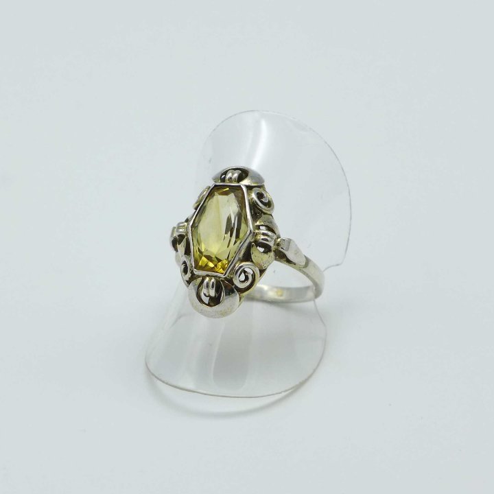 Art Deco Ring with Light Citrine