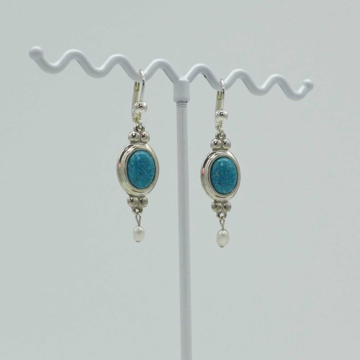 Silver earrings with turquoise majolica
