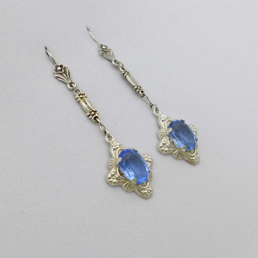 Long earrings with light blue crystal glass