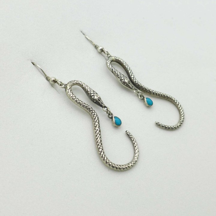 Snake earrings with turquoise