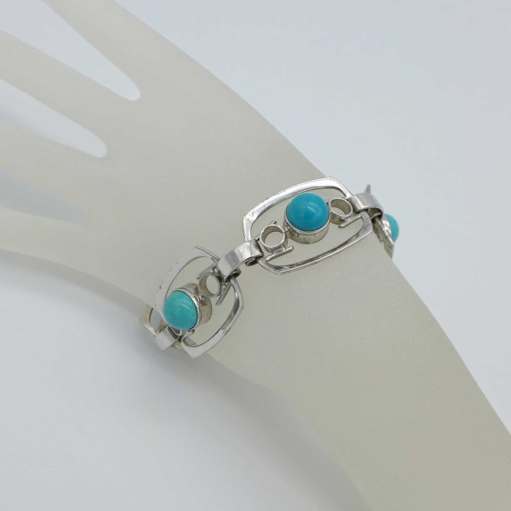 Silver bracelet with turquoises