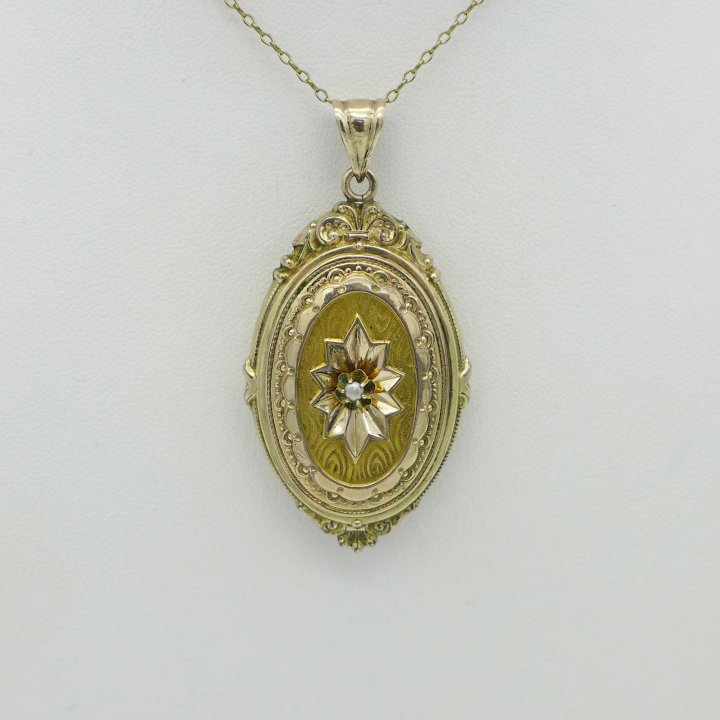 Gold Doublé Locket from the 19th Century