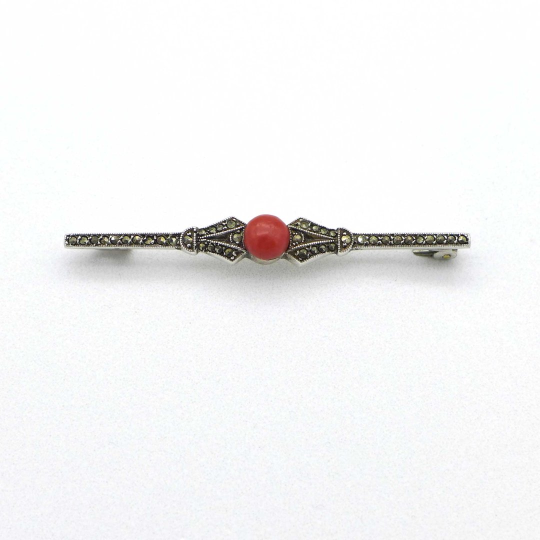 Art Deco Brooch with Coral and Markasite