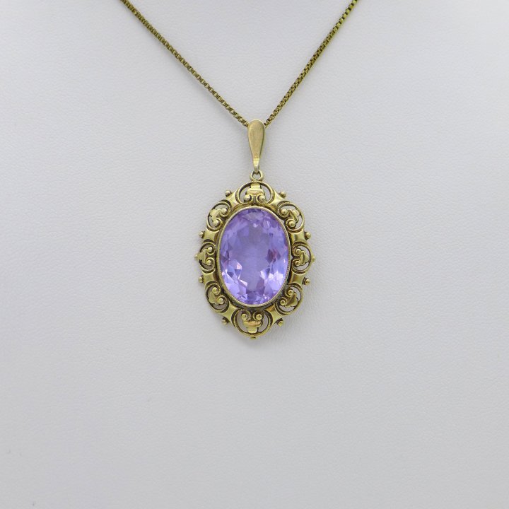 Bahner - Filigree pendant with violet stone