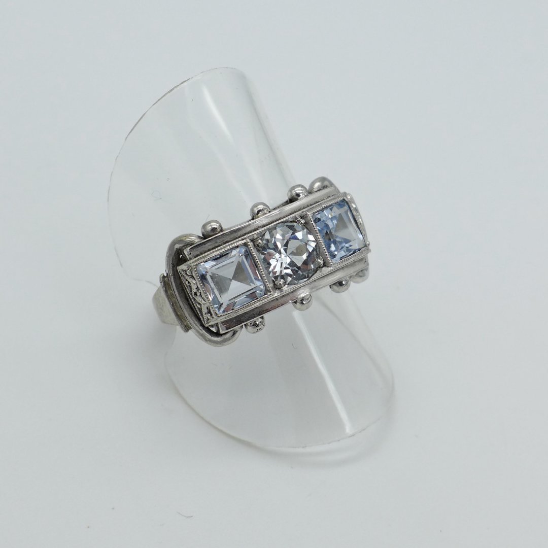 Art Deco ring with light blue stones