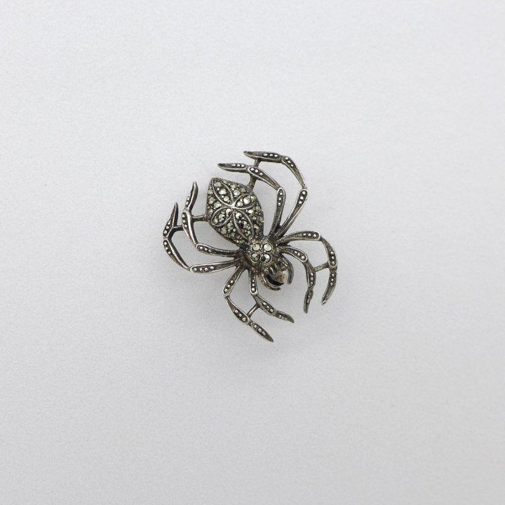 Cross spider with marcasites