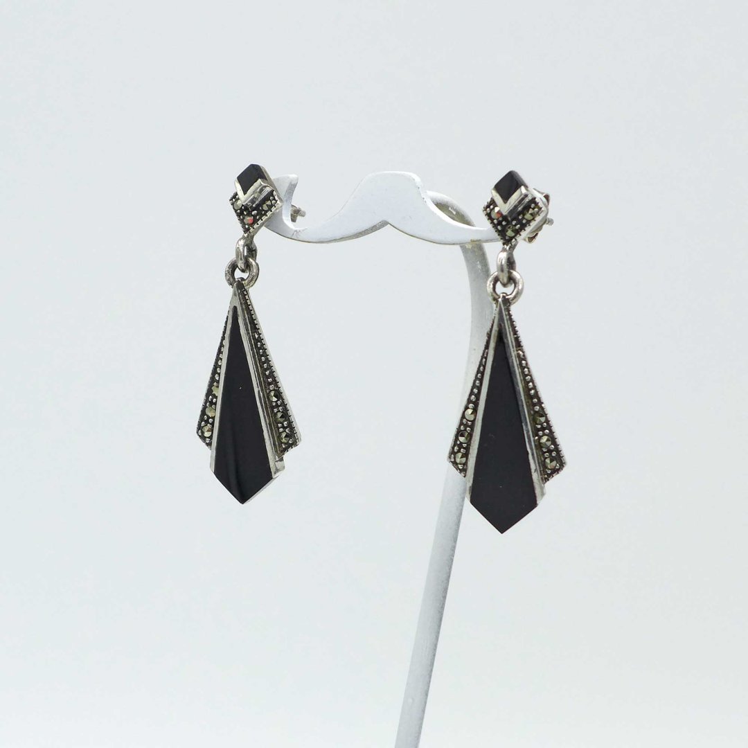 Stud earrings with onyx and marcasites