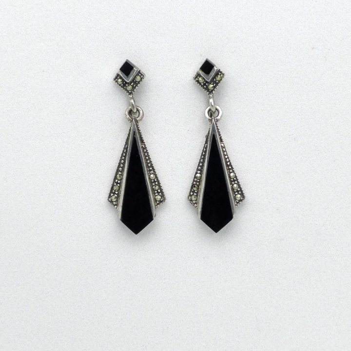 Stud earrings with onyx and marcasites