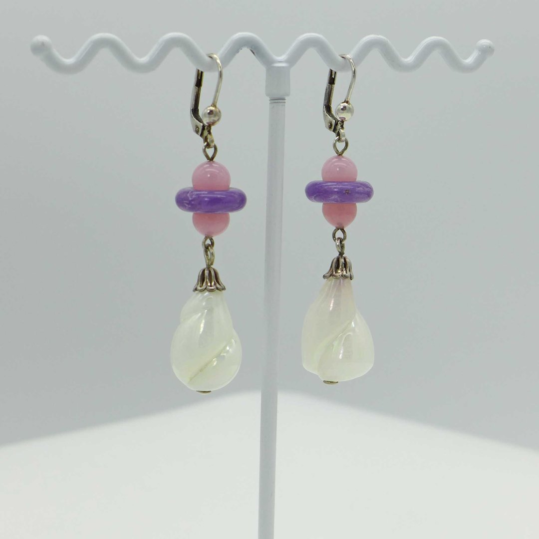 Earrings with pink luster glass  