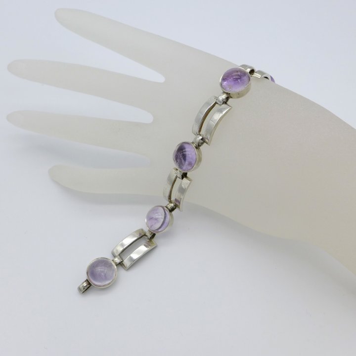 Armband mit Lavendelamethyst aus den 1960er Jahren