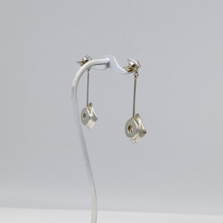Long stud earrings with rock crystal