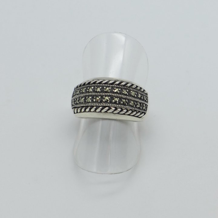Wide silver ring with marcasites