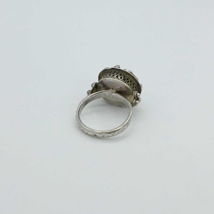 Filigree ring in silver