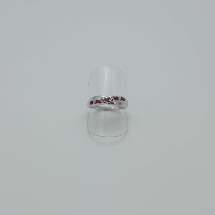 White gold band ring with rubies and diamonds