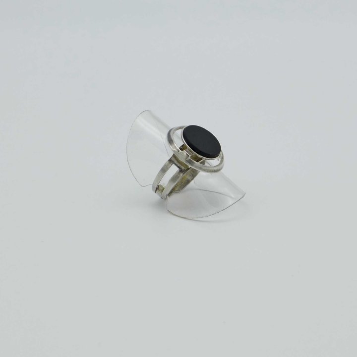 Round silver ring with onyx from the 1960s