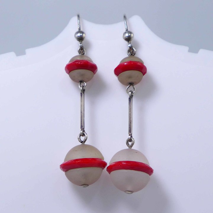Art Deco earrings with white-red crystal glass balls