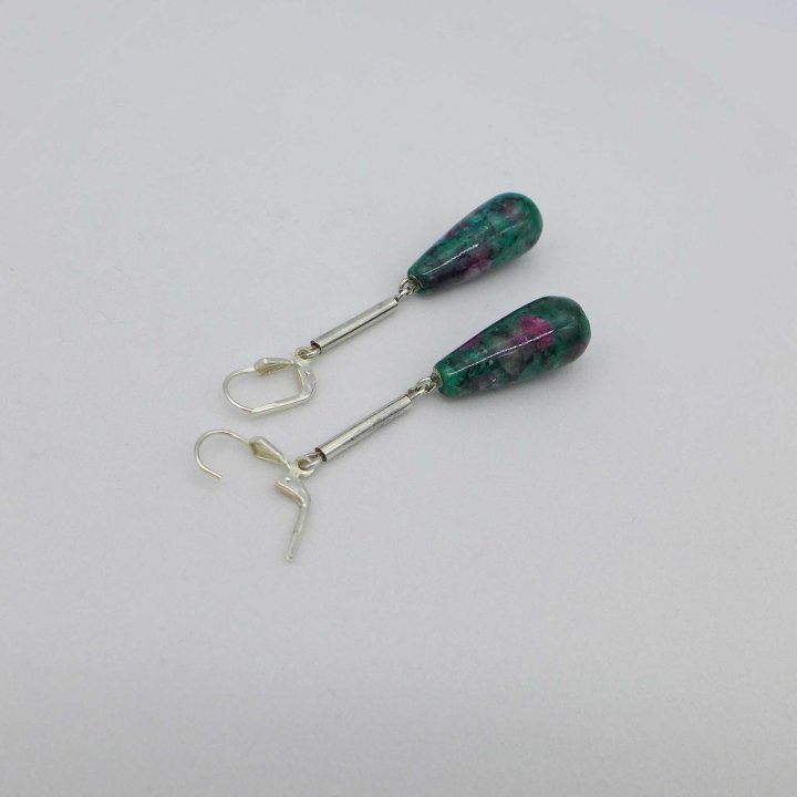 Silver earrings with zoisite drops
