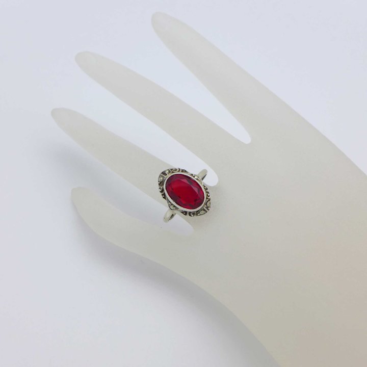 Art Deco ring with red spinel and marcasites