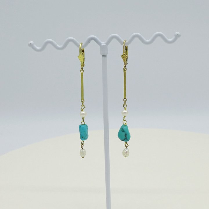 Long gold earrings with turquoise and pearls