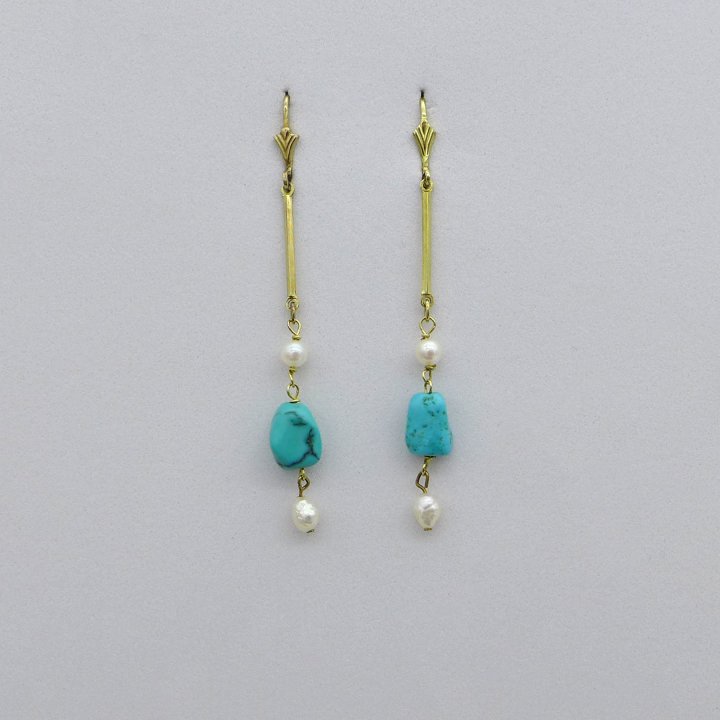 Long gold earrings with turquoise and pearls