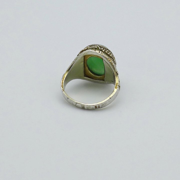 Filigree jade ring