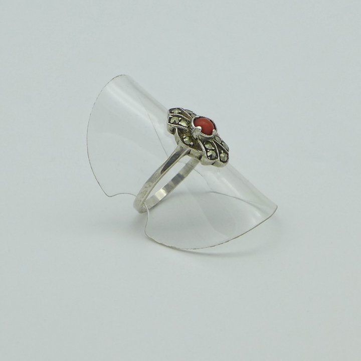 Marcasite ring with coral