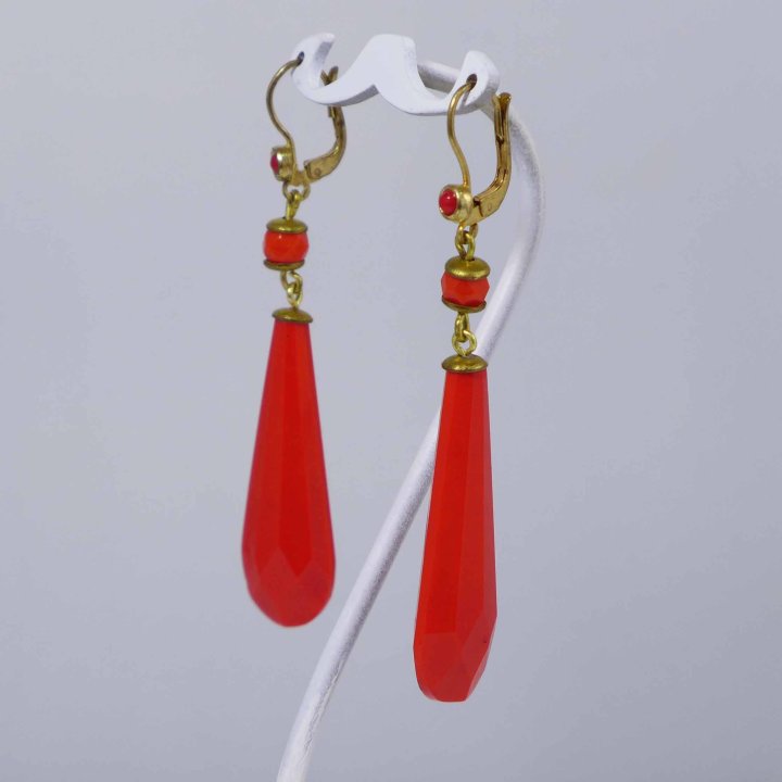 Red pâte de verre earrings